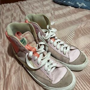 Nike Women's Pink and Beige High-Top Sneakers